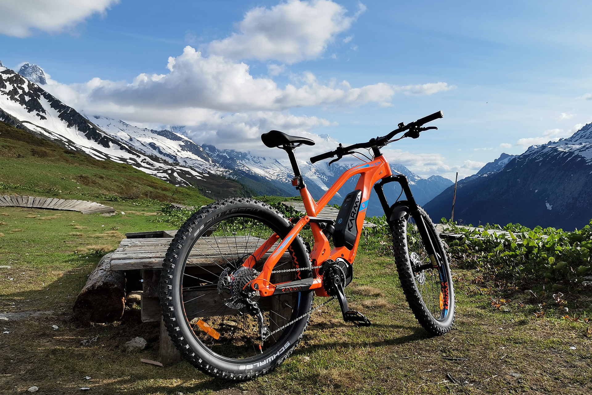 Electric bike in the mountains near Chamonix - rent-ebike-online.com